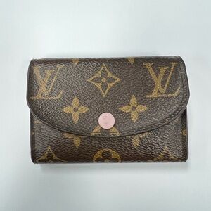 ***AUTHENTIC*** Louis Vuitton Wallet